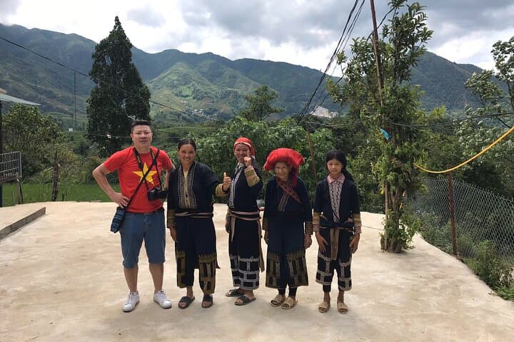 Ta Phin & Red Dao Village Half-Day: Sapa Cultural Walk and Ta Phin Cave photo 4