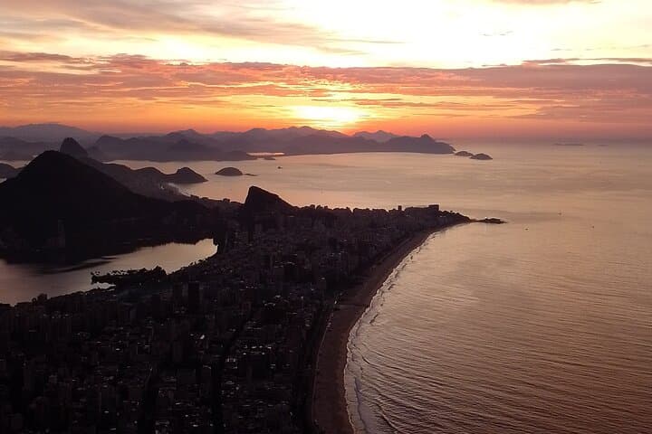 Sunrise Hike to Morro Dois Irmãos — Vidigal Views & Community Trail photo 5