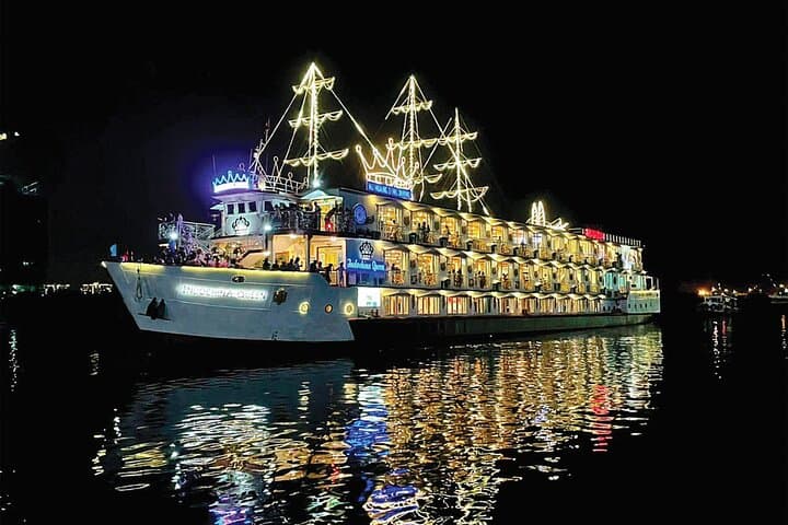 Saigon River Private Dinner Cruise: Nighttime Skyline & Riverside Dining photo 5