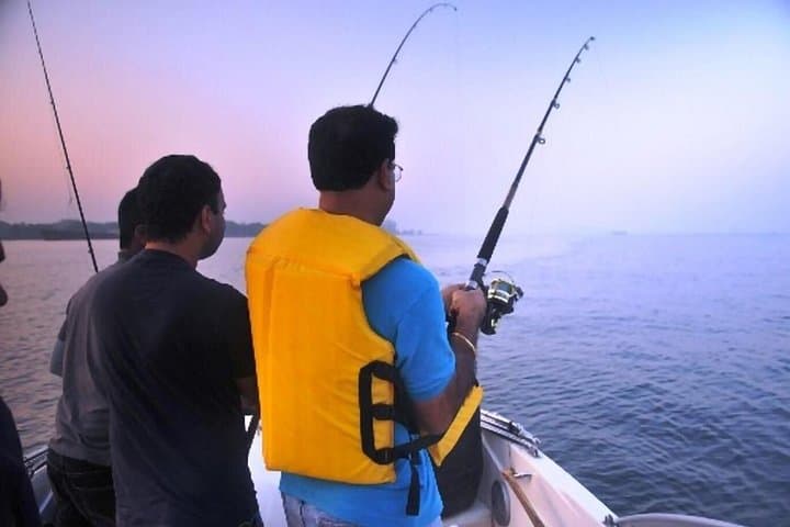 Mandovi River Water Sports from Panaji: Jet-Ski, Banana Ride & Kayak photo 4