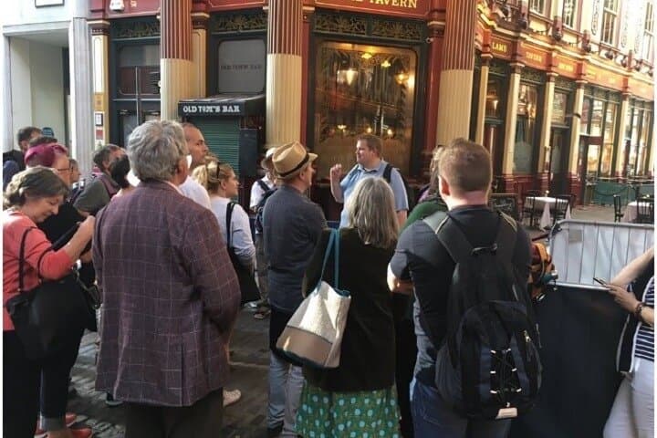 Tales in Two Cities: Ultimate London Walking Tour (Shared)