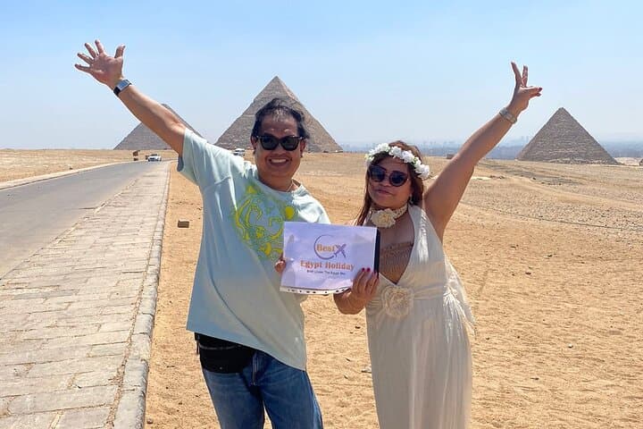 Private Day Tour: Giza Pyramids, Sphinx, Memphis & Saqqara photo 6