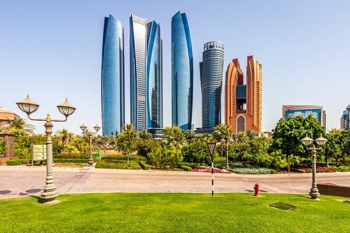 Abu Dhabi Full-Day Sightseeing from Dubai: Sheikh Zayed, Louvre, Corniche & Ferrari World photo 5
