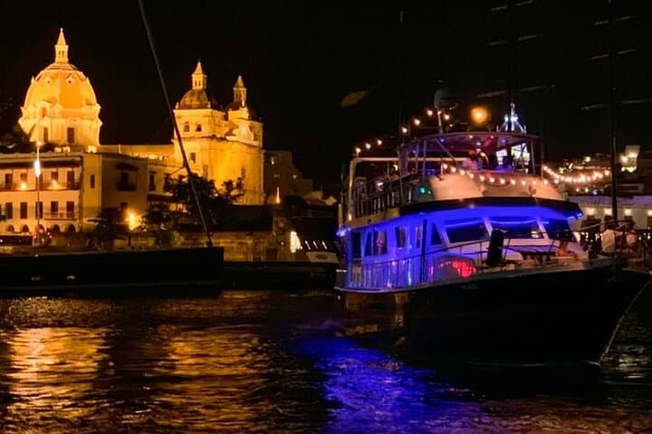Sunset Dinner Cruise in Cartagena Bay: Walled City Views & Three-Course Meal