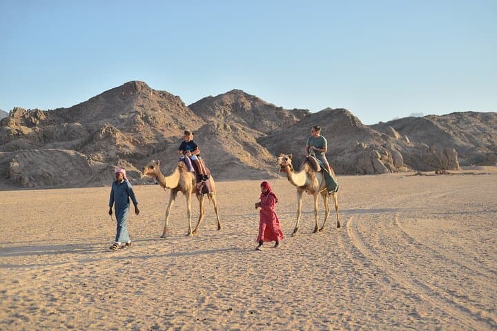 Hurghada Desert Sunset Safari: 4x4 Jeep, Camel Ride & Stargazing Experience photo 4