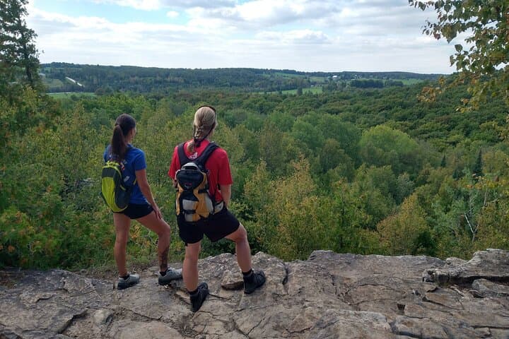 Private Nottawasaga Bluffs Caves Hiking Tour from Creemore photo 4