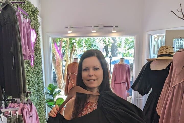 Outrageous Ojai Scavenger Hunt: Interactive Urban Adventure in Ojai, CA photo 5
