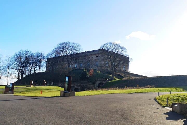 Solve Robin Hood’s Nottingham: Self-Guided Interactive Walking Game photo 5