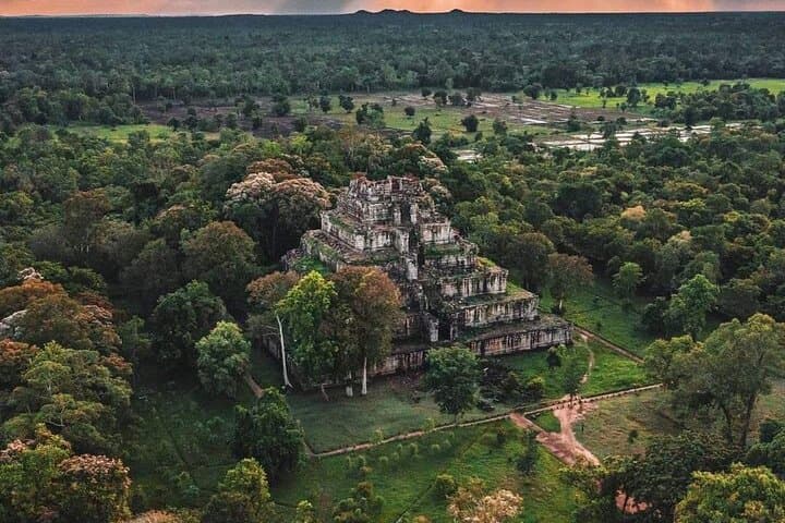 Beng Mealea and Koh Ker Full-Day Temple Tour from Siem Reap