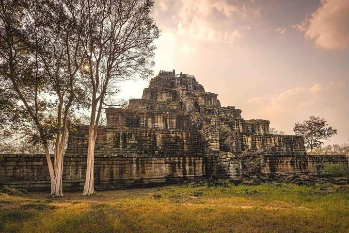 Beng Mealea and Koh Ker Full-Day Temple Tour from Siem Reap photo 2