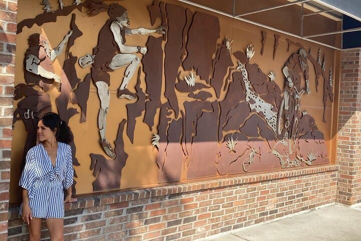 Seguin Showdown: Interactive Scavenger Hunt in Seguin, Texas photo 3