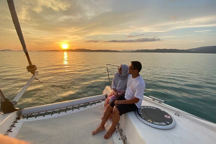 Langkawi Manta Blu Sunset Yacht Cruise — Dinner, Dolphins & Saltwater Jacuzzi photo 3