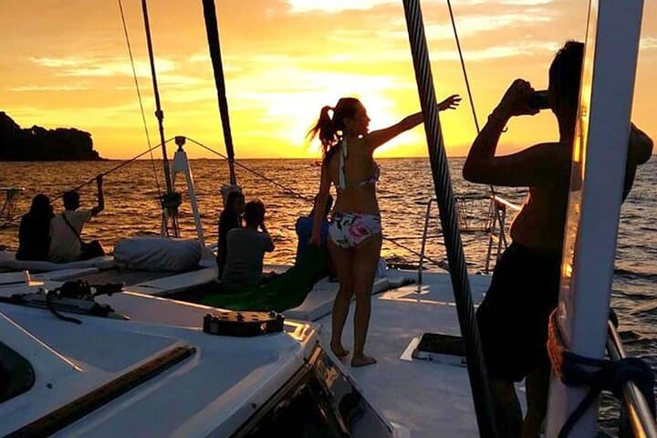 Langkawi Manta Blu Sunset Yacht Cruise — Dinner, Dolphins & Saltwater Jacuzzi photo 6