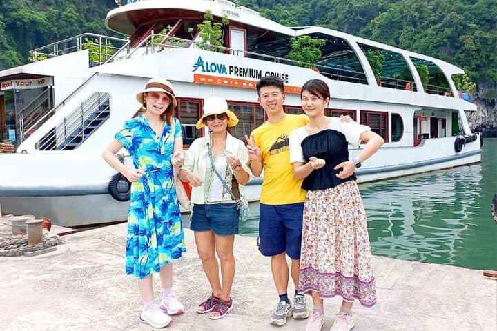 Full-Day Alova Premium Cruise in Halong Bay: Sung Sot Cave, Luon Kayak & Ti Top Beach