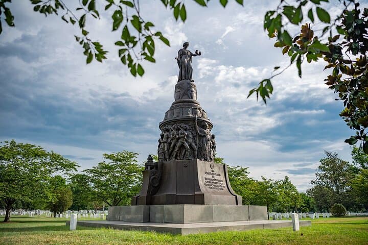 Full-Day Washington DC Tour from New York City: Monuments, Museums & Arlington photo 5