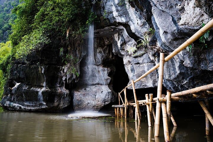 2-Day Eco Tour to Mua Cave, Trang An & Buffalo Cave from Hanoi photo 3