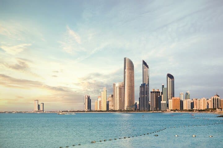 Abu Dhabi Full-Day City Tour from Dubai: Sheikh Zayed, Yas Island & Corniche