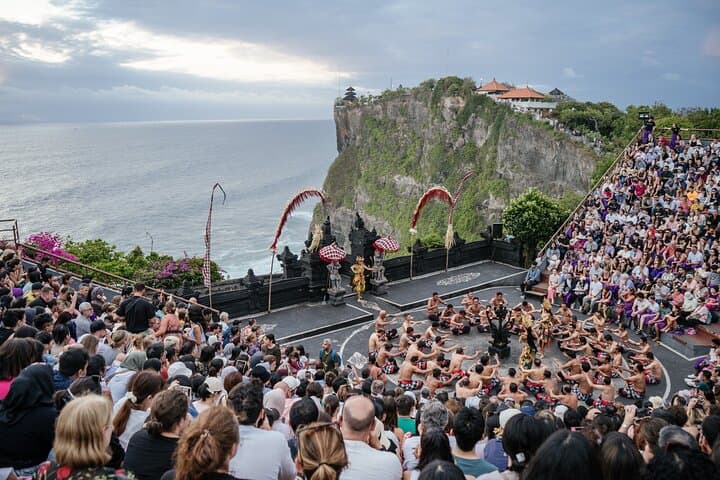 Uluwatu Temple & Kecak Fire Dance: Half-Day Sunset Tour