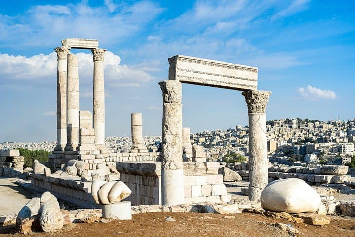 4-Day Private Jordan Tour: Amman, Jerash, Petra, Wadi Rum & Dead Sea