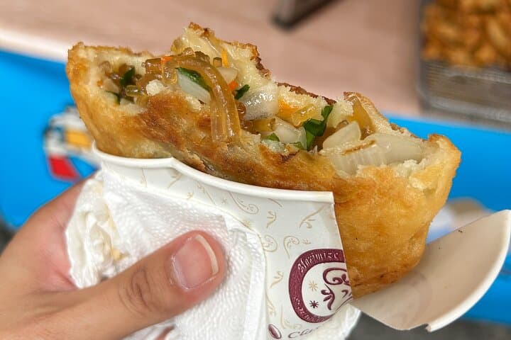 Hidden Street Food Tour in Seoul: Namdaemun & Seochon Tastings photo 4