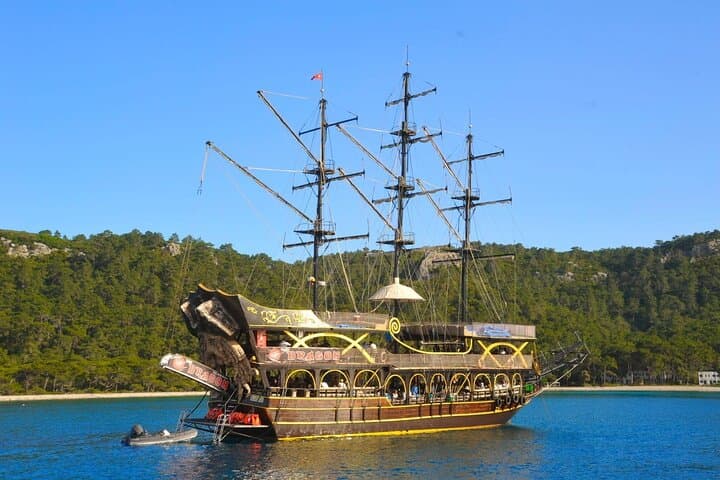 Pirates Boat Trip from Antalya to Kemer - Full-Day Mediterranean Bay Cruise photo 2