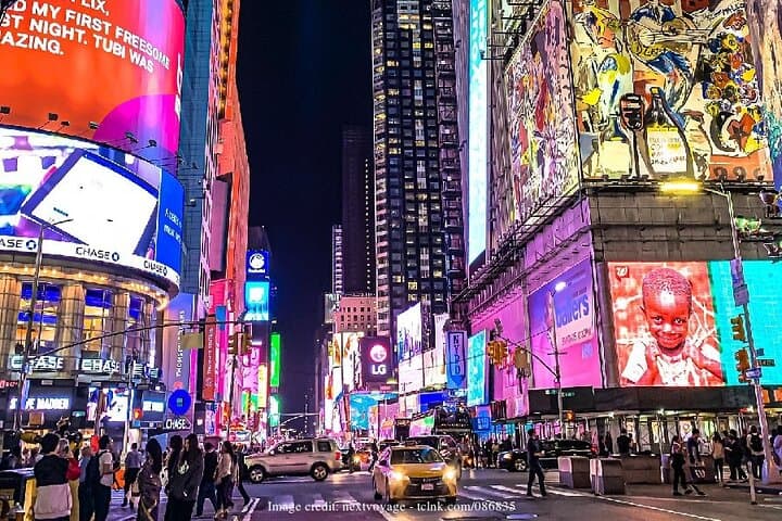 Midtown Manhattan & Empire State Building Private 3-Hour Walking Tour