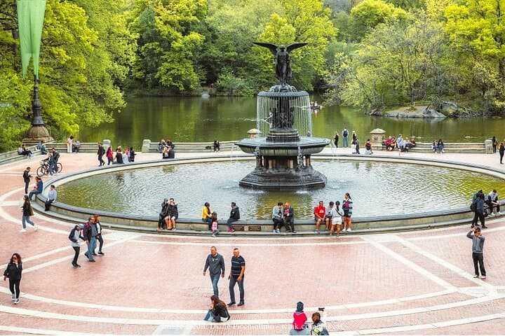 Central Park Filming Locations Private Tour — NYC Movie & TV Walk photo 4