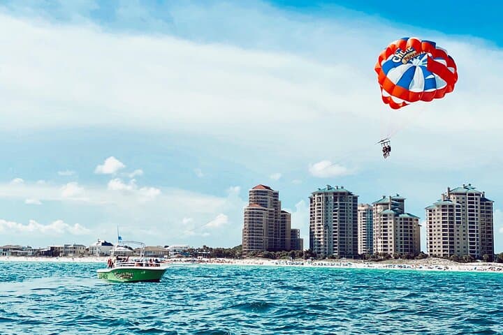 Parasailing in Destin: 400-Foot Flights Over the Emerald Coast photo 6