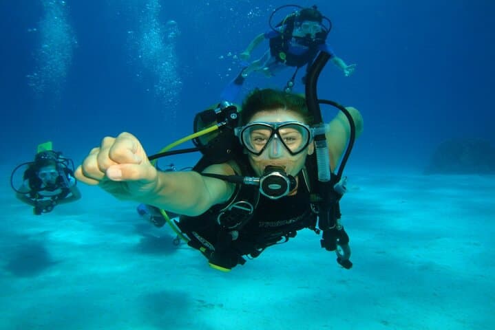 Hurghada Full-Day Beginner Scuba Diving Trip — Red Sea Boat Experience photo 2