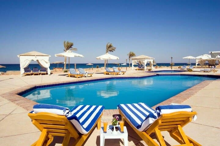 Full-Day Private Red Sea Escape: El Ain Sokhna Day Trip from Cairo photo 6