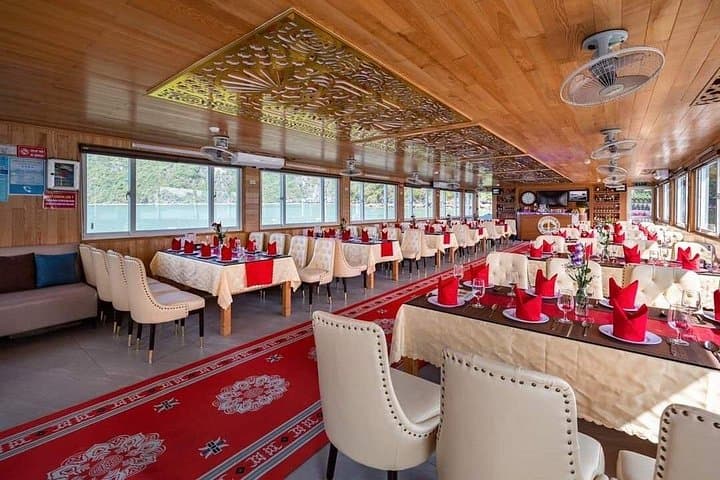 One-Day Halong Bay Cruise from Hanoi — Dragon King 6‑Hour Bay Experience photo 4