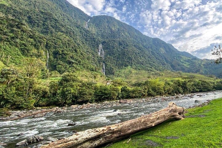 Two-Day Waterfall Trek in Río Santo Domingo Canyon from Medellín photo 3