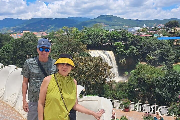 Dalat to Mui Ne Private Day Tour: Pongour Falls, Elephant Waterfall & White Dune ATV photo 2