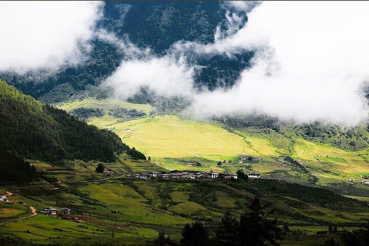 6-Day Bhutan Festival Tour: Thimphu, Punakha & Paro Highlights photo 2