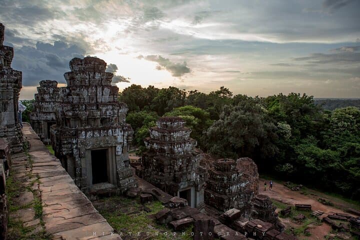 Angkor Wat Sunset Tour: Full-Day Angkor Wat, Bayon & Ta Prohm Experience photo 5