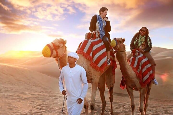 Dubai Red-Dune Desert Safari with BBQ Dinner and Live Shows photo 2