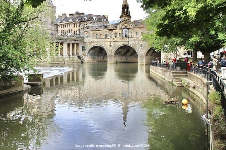 Private Bridgerton Filming Tour to Bath from London photo 3