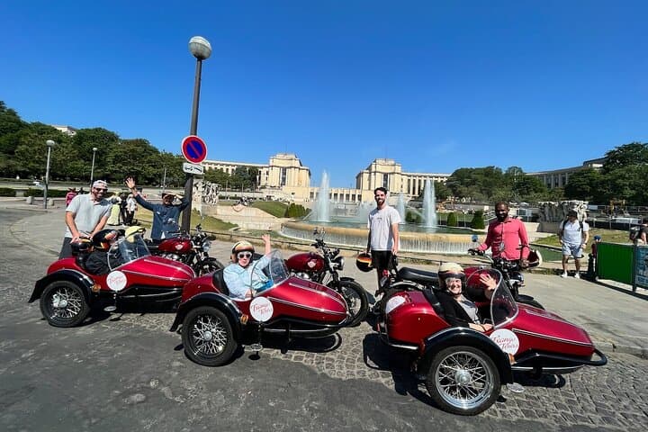 Paris Sidecar Tour: Ultimate 2-Hour Monuments Experience photo 6