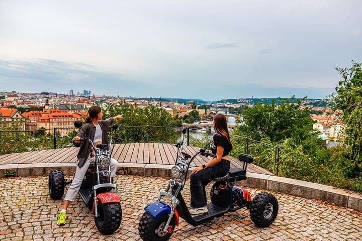Electric Trike Tour in Prague — 2.5-Hour City Sightseeing on E-Trikes photo 3