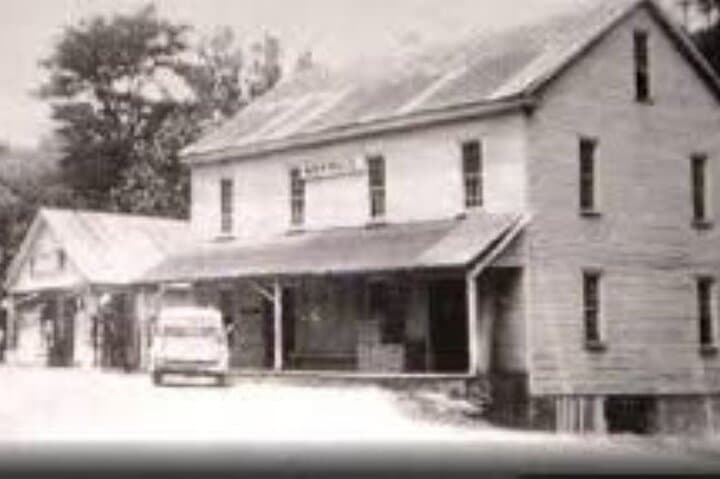 Helen Haunts and History Walk: 2-Hour Ghost Tour in Helen, GA photo 3
