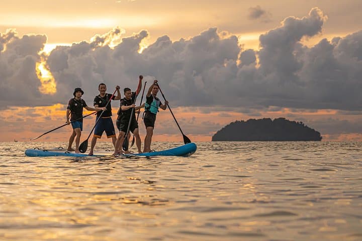 mega-8-person-stand-up-paddleboard-rental-tanjung-aru-kota-kinabalu photo 4