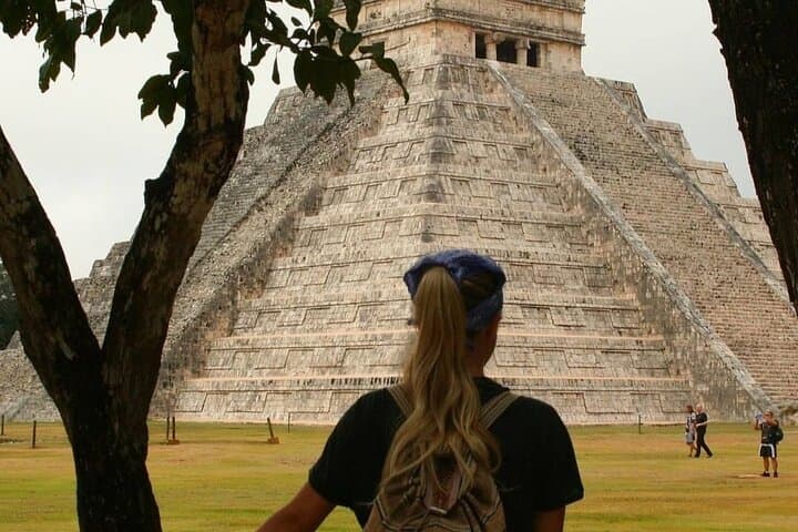 Chichén Itzá, Suytún & Ik-kil Cenotes: Full-Day Tour from Cancún with Valladolid photo 5