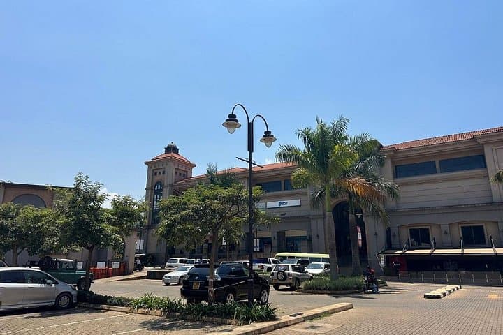Entebbe Botanical Garden & Cultural Walk: Birds, Craft Market and Zoo in 3 Hours photo 4