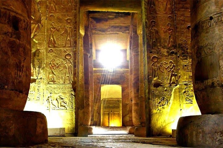 Private Half-Day Dendera Temple Tour from Luxor — Hathor, Zodiac Ceiling & Quiet Exploration photo 5