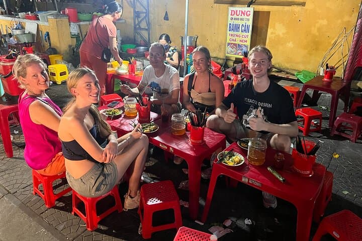 Hoi An Sunset Food Tour: Night Market Lantern Streets & Local Eats photo 6