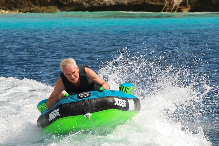 Private REVOLVE Watersport Boat Tour in Bonaire — Wakeboard, Waterski & Towables photo 6