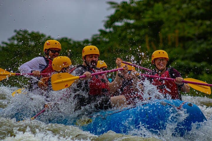 Sarapiquí White Water Rafting — Class II–IV Rapids Through Costa Rica’s Lowland Rainforest photo 5