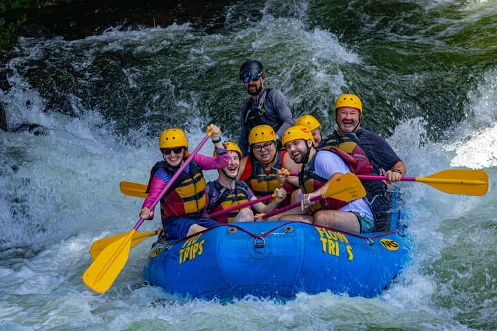 Sarapiquí White Water Rafting — Class II–IV Rapids Through Costa Rica’s Lowland Rainforest