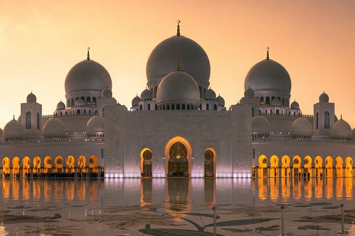 Abu Dhabi Private City Tour: Sheikh Zayed, Qasr Al Watan & Louvre Highlights photo 4