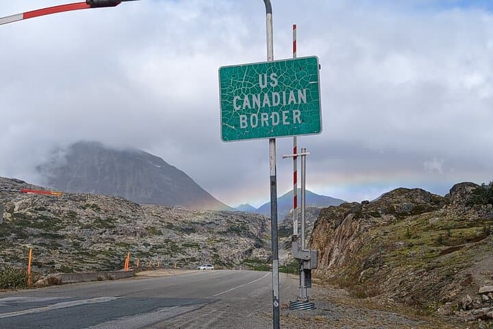 Skagway City and Summit Tour: Exploring Alaska’s Historic Gateway and White Pass Summit photo 3